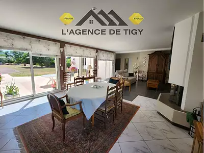 Maison, 220 m²