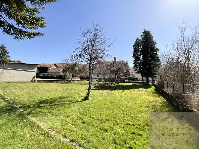Immeuble, 372,31 m²