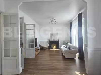 Maison, 260 m²