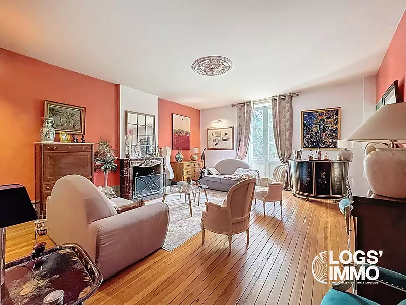 Maison, 347 m²