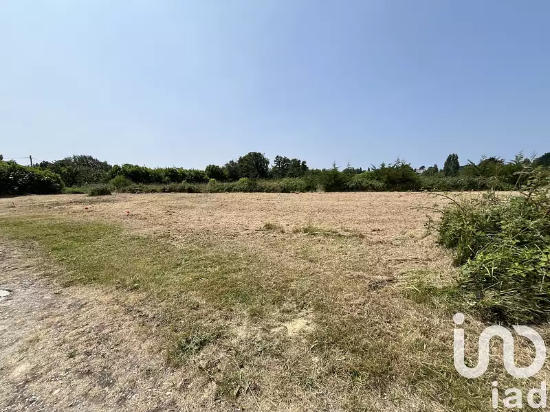 Terrain, 640 m²