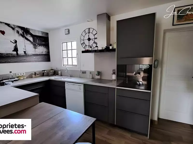 Maison, 188 m²