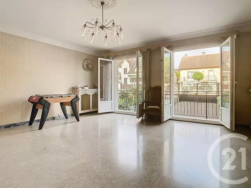 Maison, 279 m²