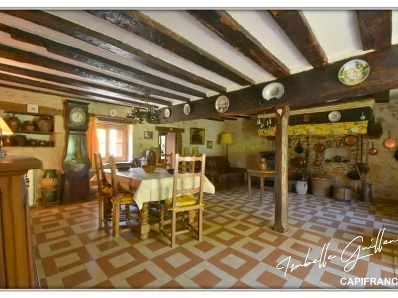 Maison, 249 m²