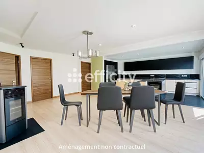 Maison, 248 m²