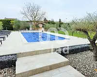 Maison, 565 m²