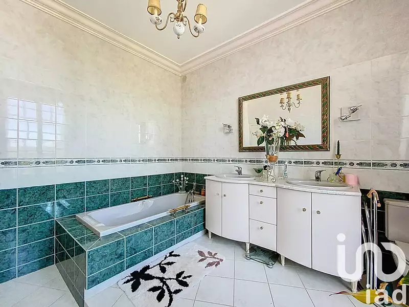 Maison, 143 m²