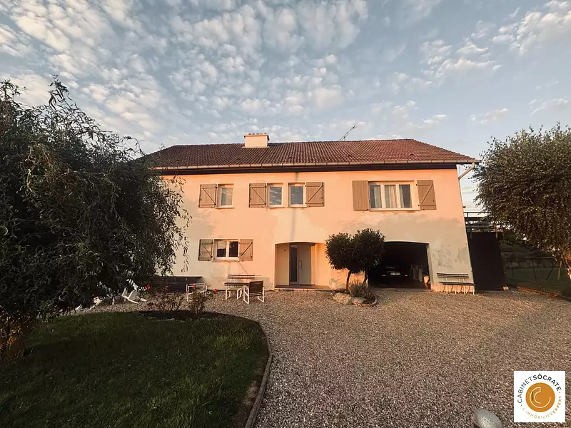 Maison, 146 m²
