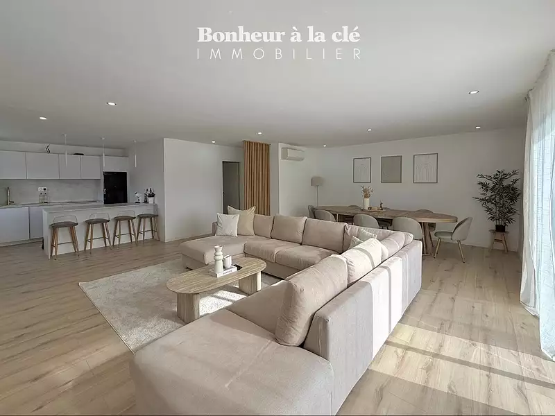 Maison, 104 m²