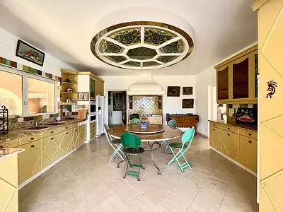 Maison, 350 m²