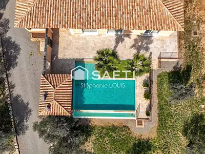 Maison, 200 m²