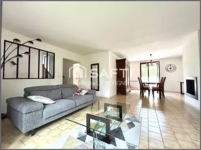 Maison, 117 m²