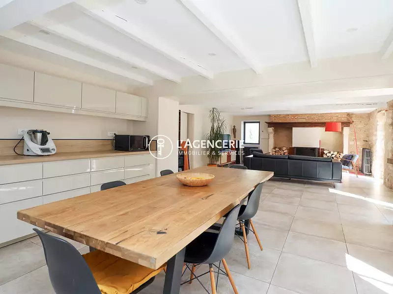 Maison, 430 m²