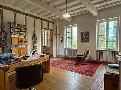 Maison, 323 m²