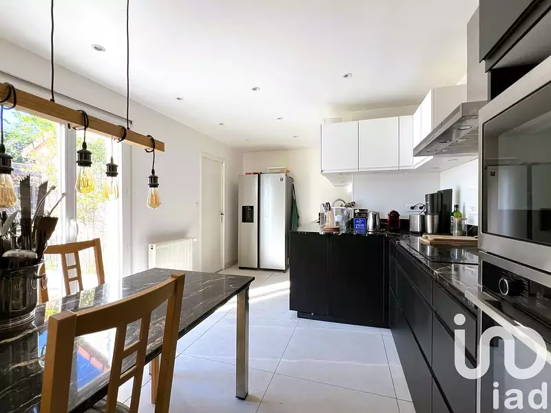 Maison, 165 m²