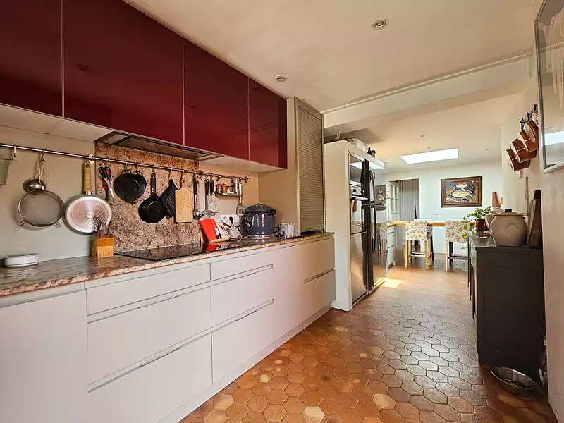 Maison, 180 m²