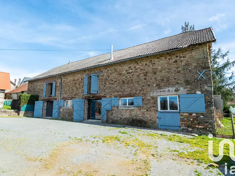 Maison, 215 m²