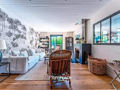 Maison, 278 m²
