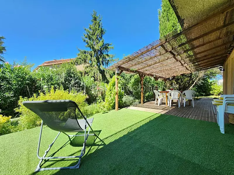 Maison, 163 m²