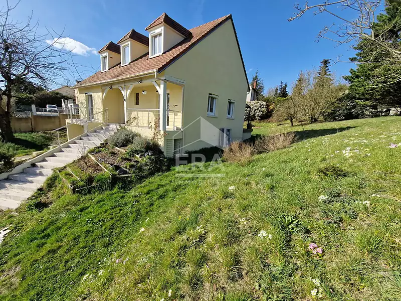 Maison, 219 m²