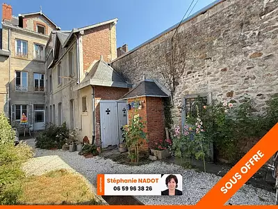 Maison, 242 m²