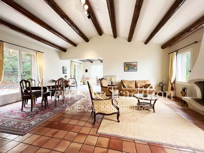 Maison, 175 m²