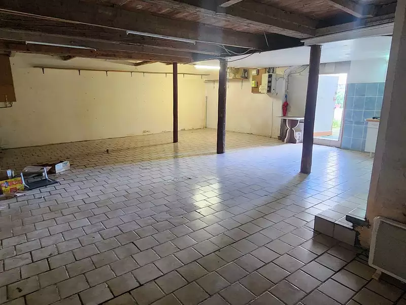 Maison, 184 m²