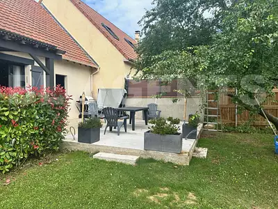 Maison, 104 m²