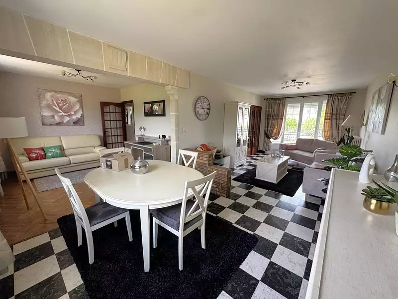 Maison, 103 m²