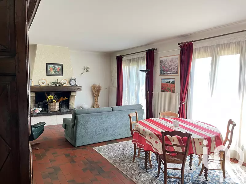 Maison, 137 m²