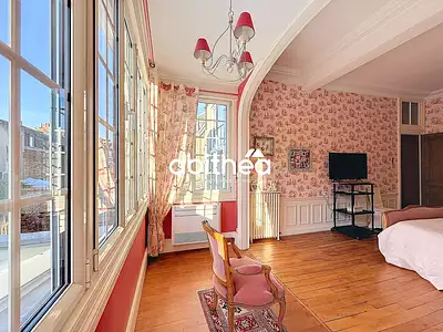 Maison, 370 m²