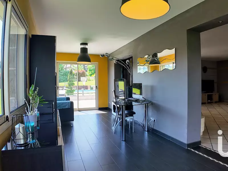 Maison, 170 m²