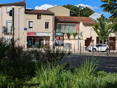 Immeuble, 187 m²