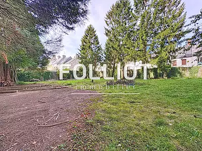 Terrain, 750 m²