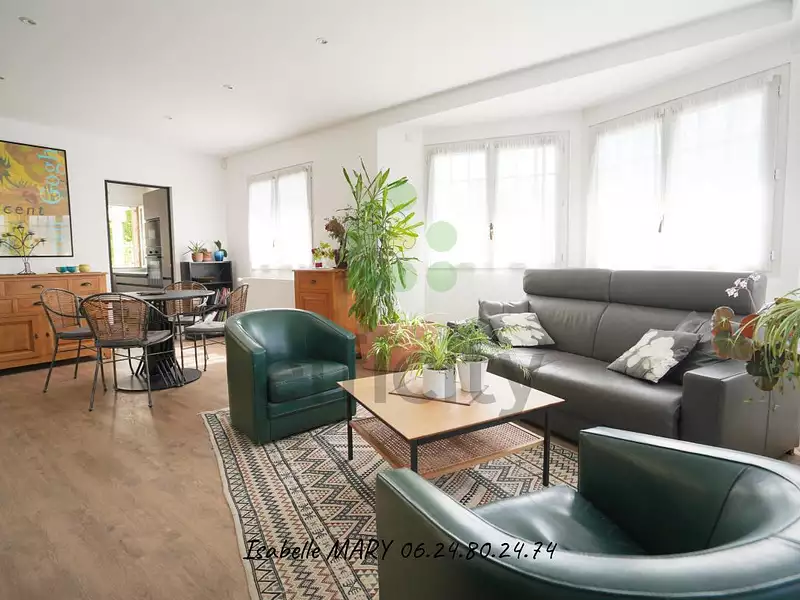 Maison, 179 m²