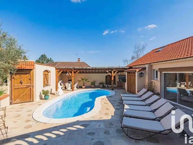 Maison, 273 m²