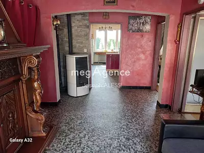 Maison, 163 m²