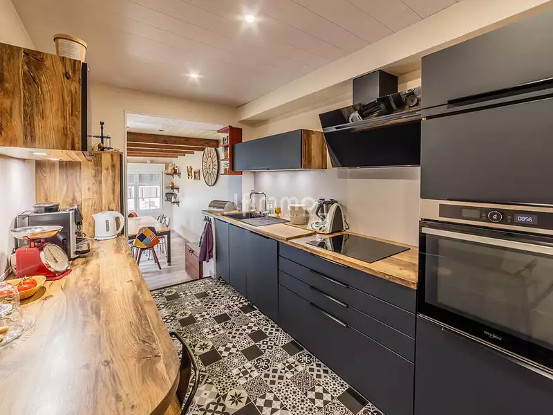 Maison, 227 m²