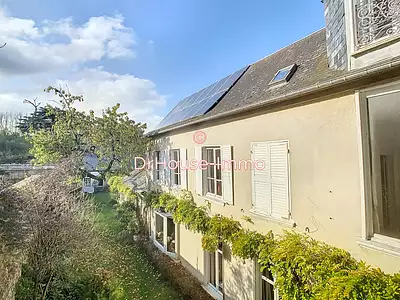 Maison, 284 m²