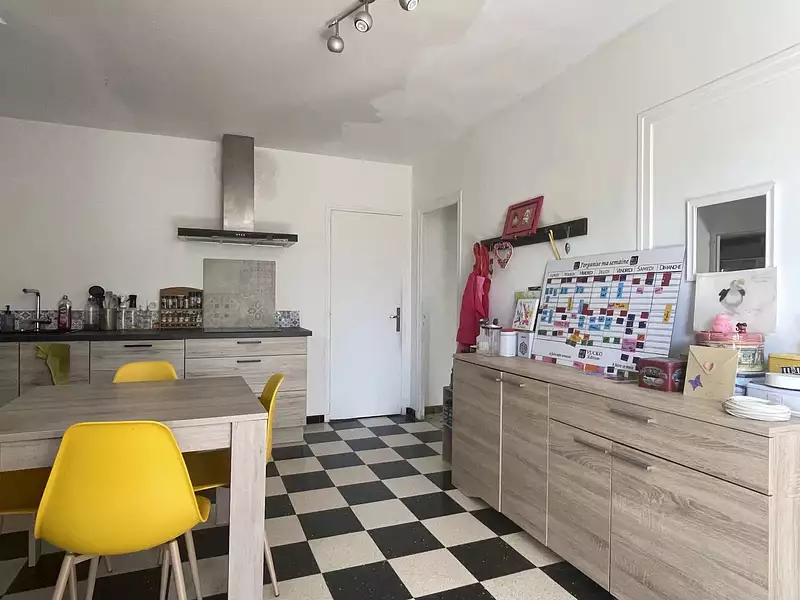 Maison, 195 m²