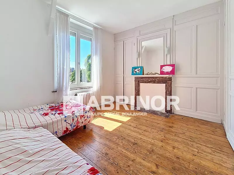Maison, 220 m²