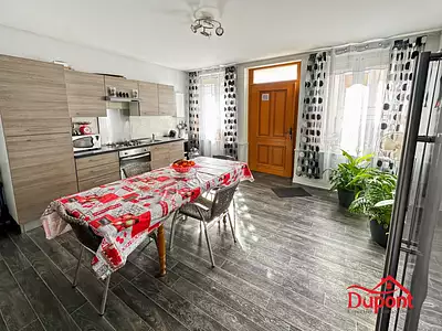Maison, 84 m²
