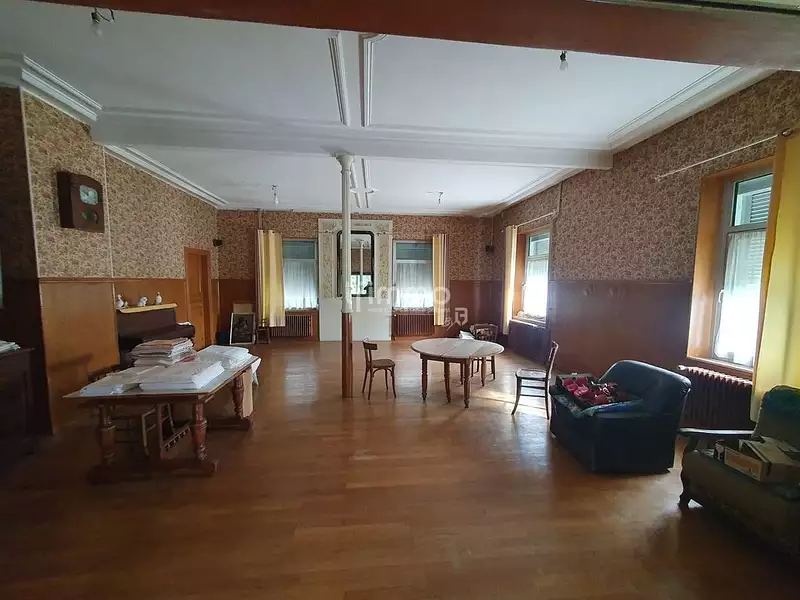 Immeuble, 594 m²