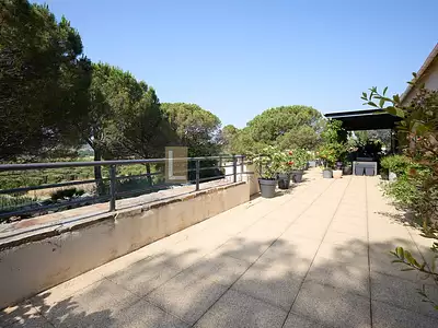Maison, 320 m²