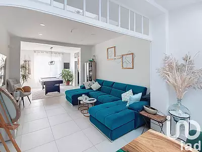 Maison, 158 m²