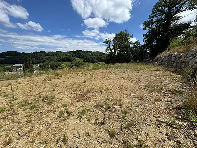 Terrain, 2 016 m²