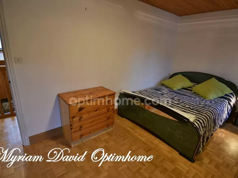 Maison, 252 m²