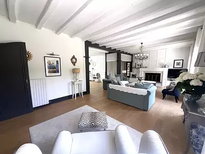 Maison, 315 m²