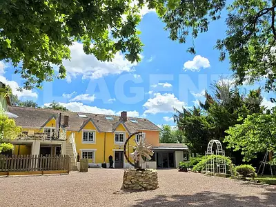 Maison, 807 m²