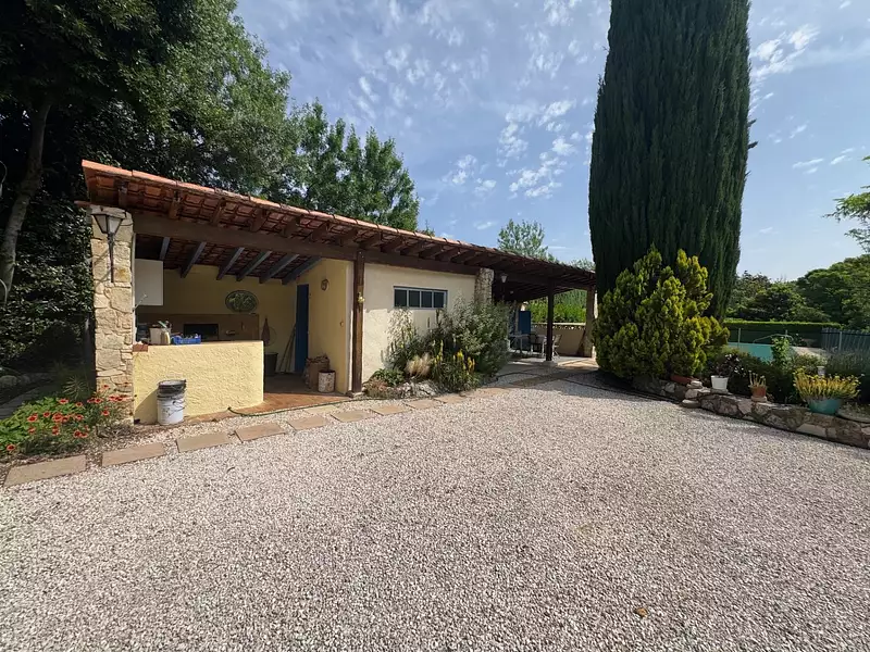 Maison, 237 m²